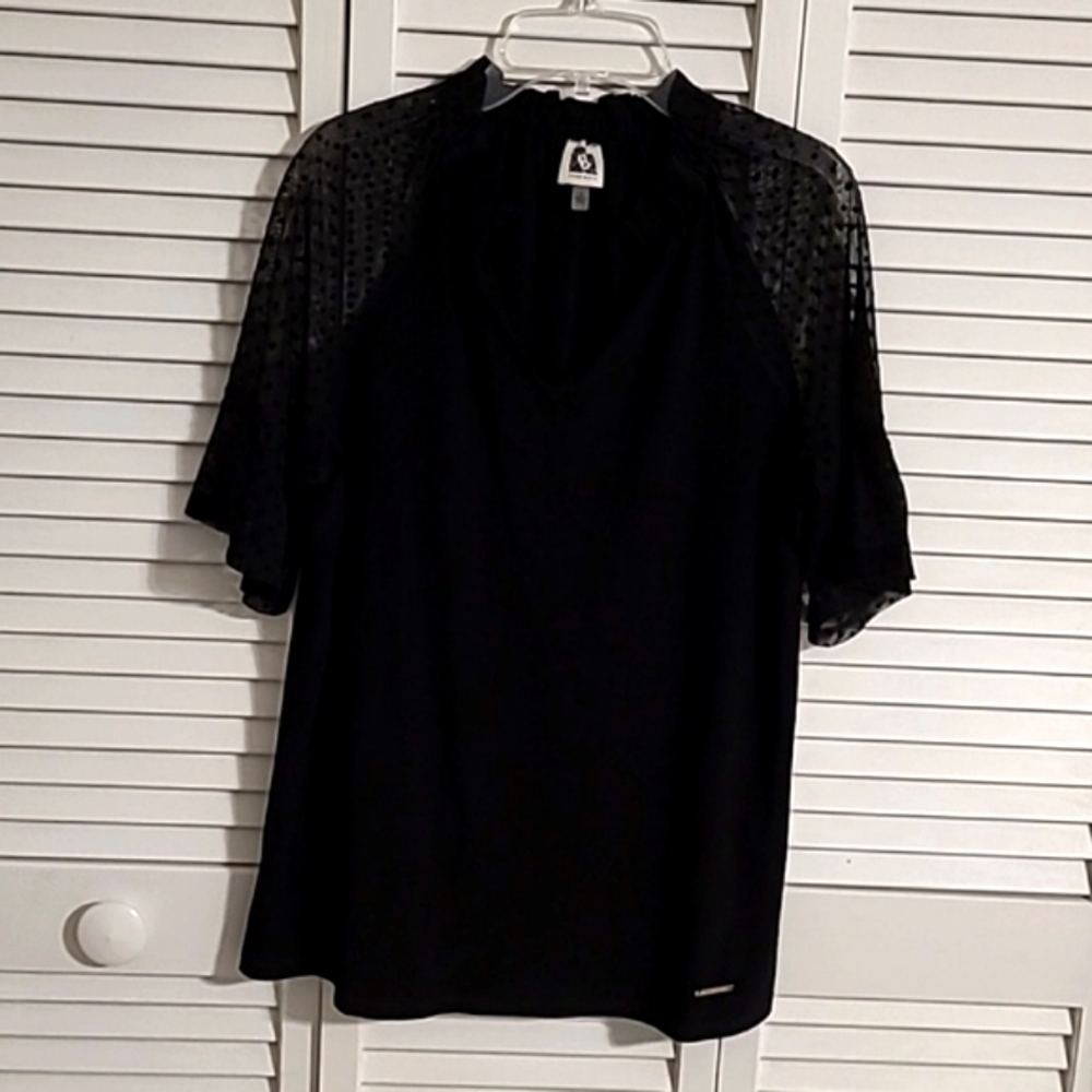 ANNE KLEIN Women's S   Blouse with sheer Polka Dot Sleeves